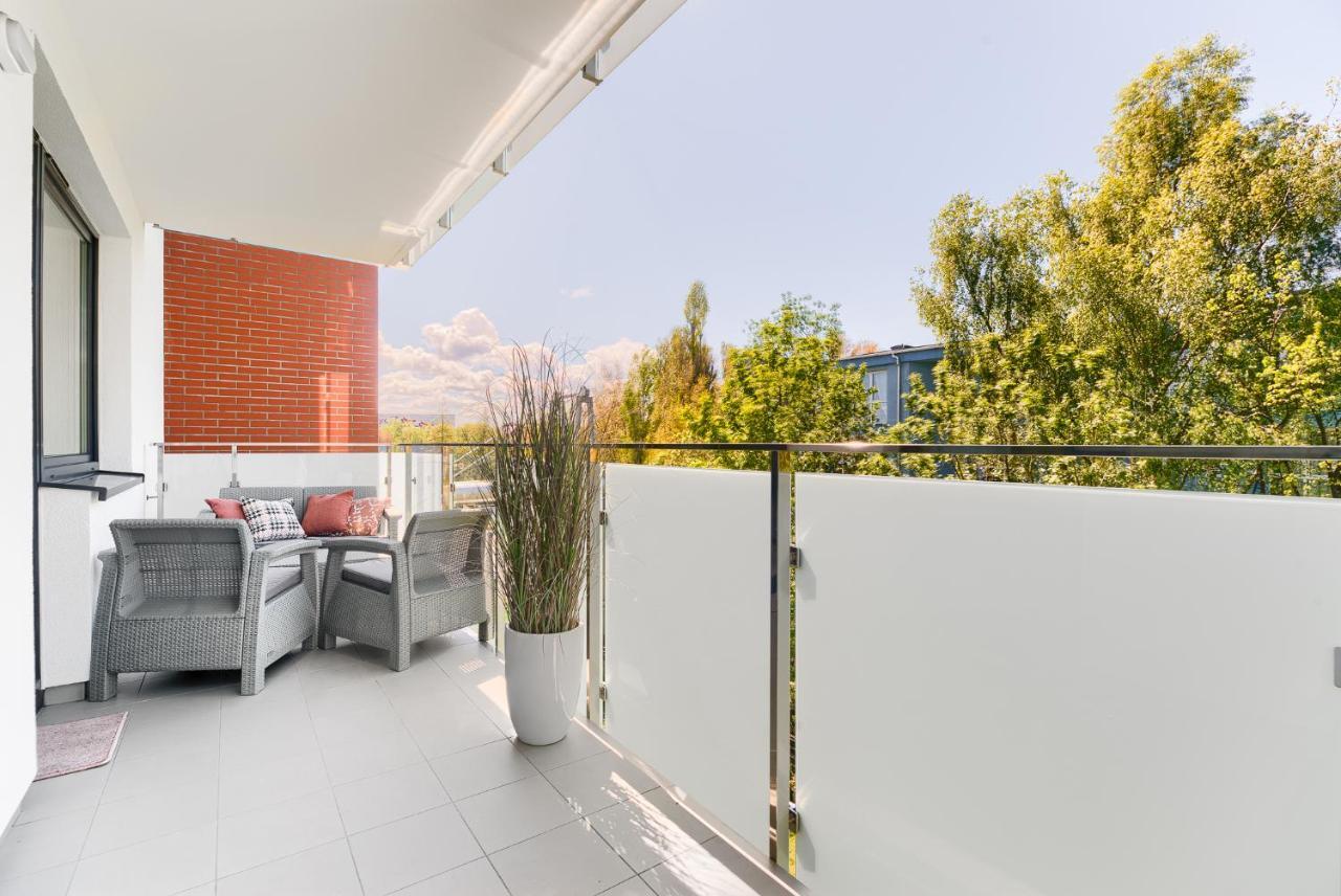 Blue Mare Blizej Morza Apartment Kolobrzeg Exterior photo